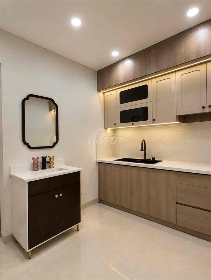 LÊN SÓNG NHÀ ĐẸP 3 TẦNG BTCT - CÁCH HẺM XE TẢI 10M - 40m2, 3T, 4PN