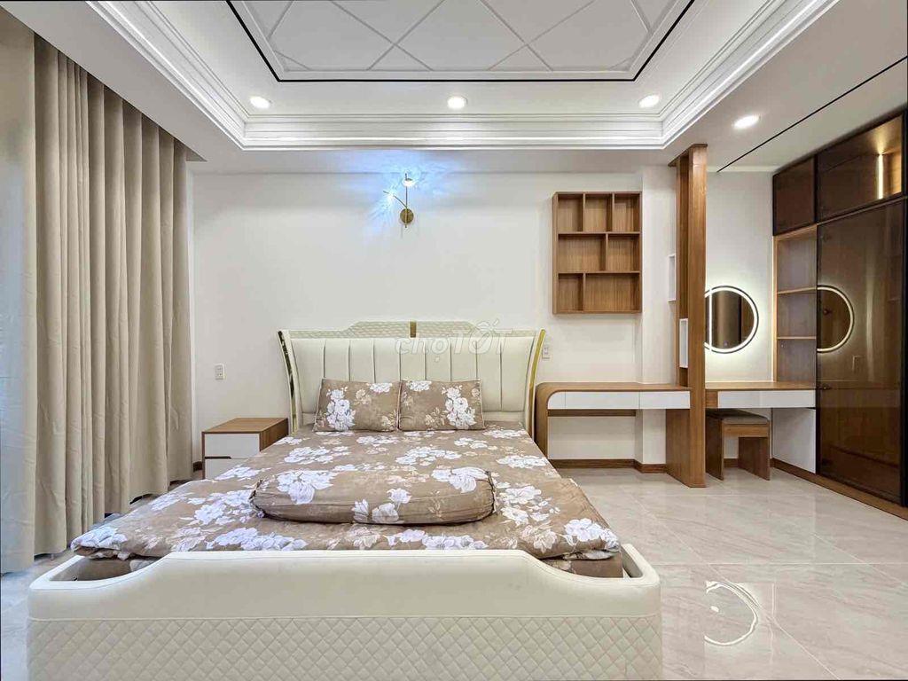 BẠCH ĐẰNG, NGÃ TƯ HÀNG XANH - 49M2 (4x12.5) A4 - 6 TẦNG THANG MÁY