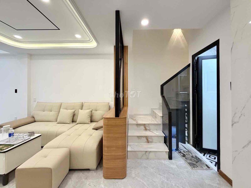 BẠCH ĐẰNG, NGÃ TƯ HÀNG XANH - 49M2 (4x12.5) A4 - 6 TẦNG THANG MÁY