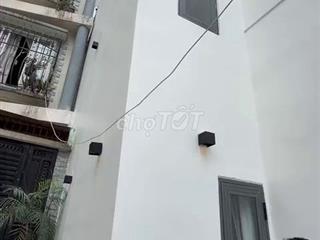Bán nhà Phú Nhuận 4 tầng 4 phòng ngủ giá chỉ hơn 4 tỷ cực hiếm