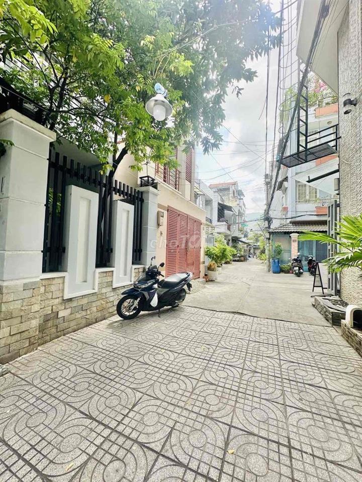 HẺM XE HƠI QUẬN 10 - NGAY TRƯỜNG QUỐC TẾ VIỆT ÚC - 65M2 - 4 TẦNG - 5PN