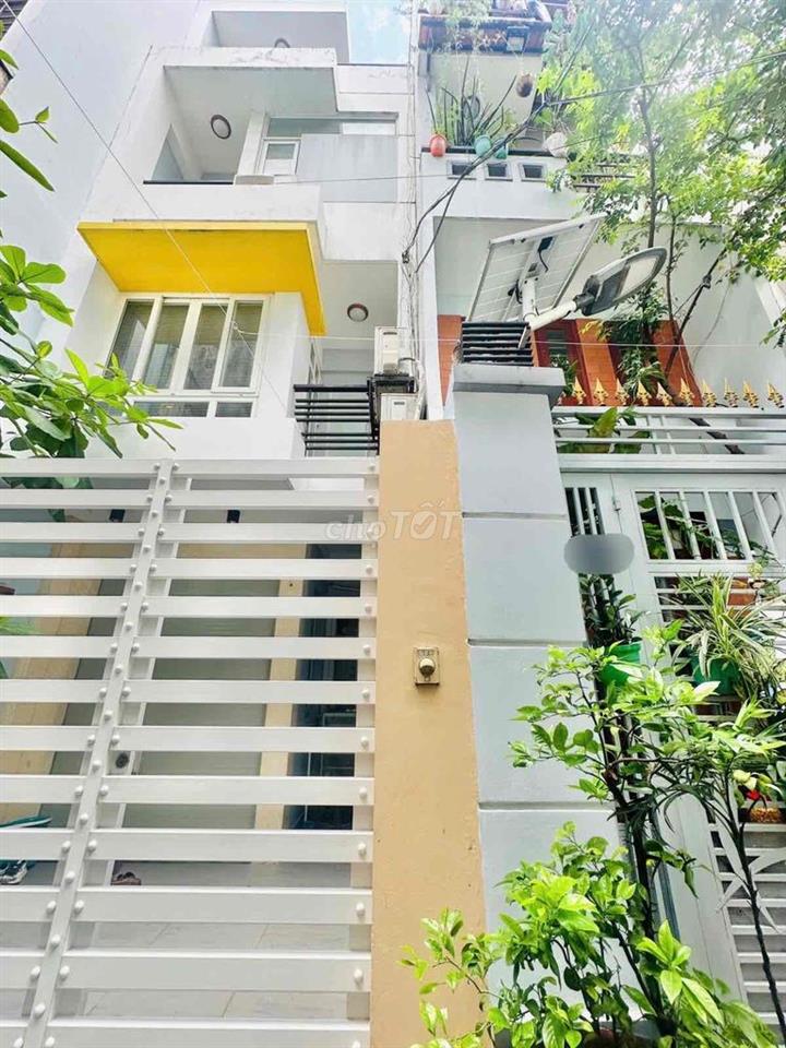HẺM XE HƠI QUẬN 10 - NGAY TRƯỜNG QUỐC TẾ VIỆT ÚC - 65M2 - 4 TẦNG - 5PN