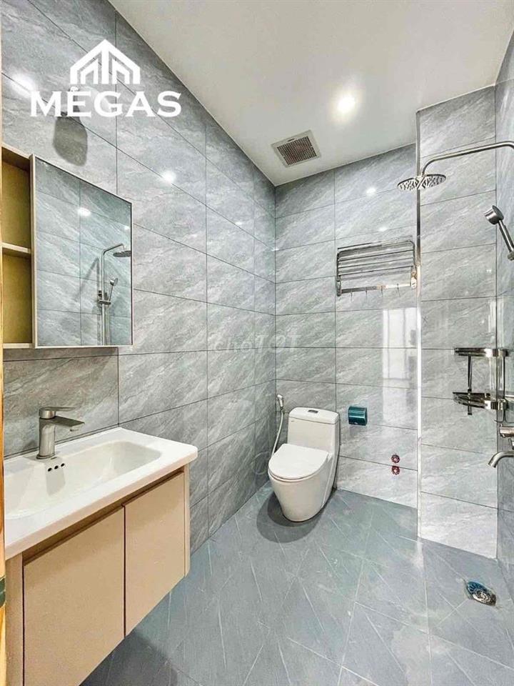 QUẬN 10 - NGANG 6.3M 92M2 - 4 LẦU - DÒNG TIỀN 45TR/THÁNG