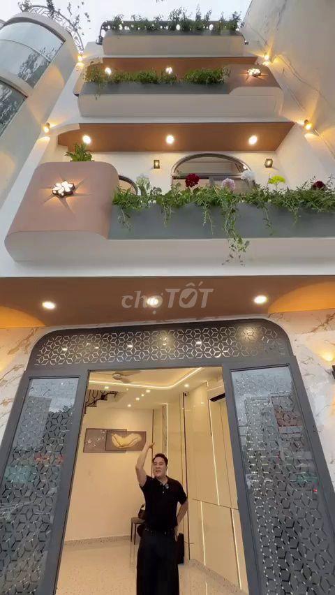 Bán nhà phố mặt tiền kinh doanh sầm uất - 10 tỷ