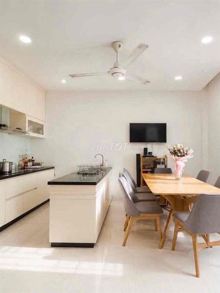 QUẬN 3 - HẺM Ô TÔ TRÁNH KINH DOANH - 92M2 ( 5,6x14 nở hậu 6m )