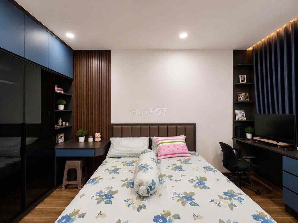 HẺM XE HƠI - GẦN SVĐ PHÚ THỌ - ĐH BÁCH KHOA QUẬN 10.