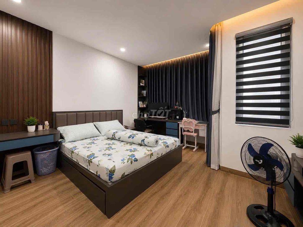 HẺM XE HƠI - GẦN SVĐ PHÚ THỌ - ĐH BÁCH KHOA QUẬN 10.