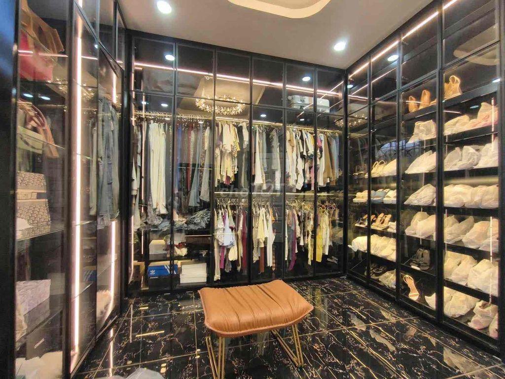 74m² (6.6 × 11.5m) • 4 tầng hoàn công • 3PN • 4WC