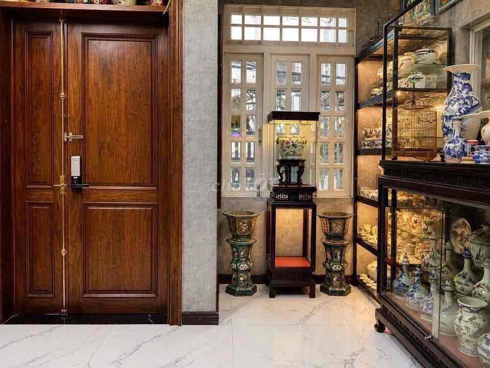 74m² (6.6 × 11.5m) • 4 tầng hoàn công • 3PN • 4WC