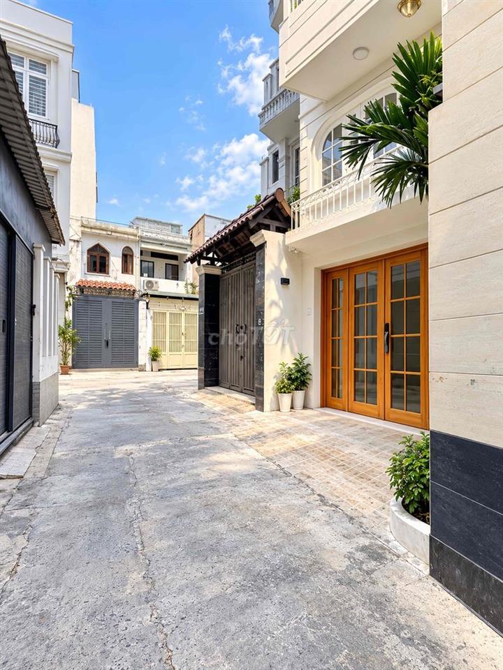 Bán nhà Bình Thạnh 45m2 5 Tầng Hẻm xe hơi thông thoáng