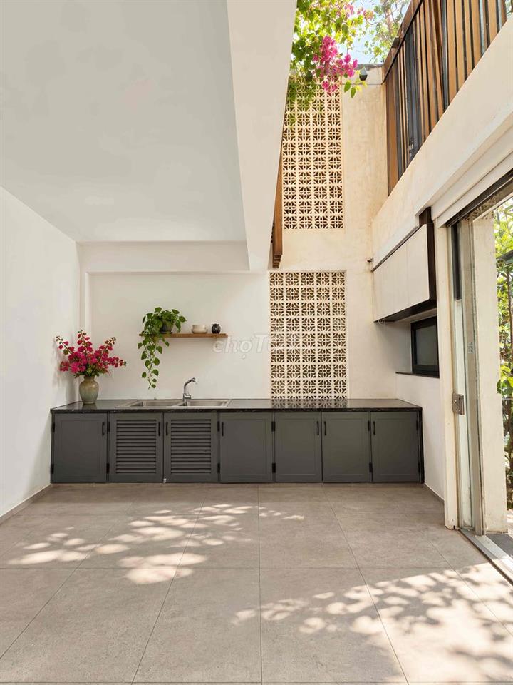 Bán nhà Phan Xích Long 42m2 ngang lớn 5.2m 5 Tầng