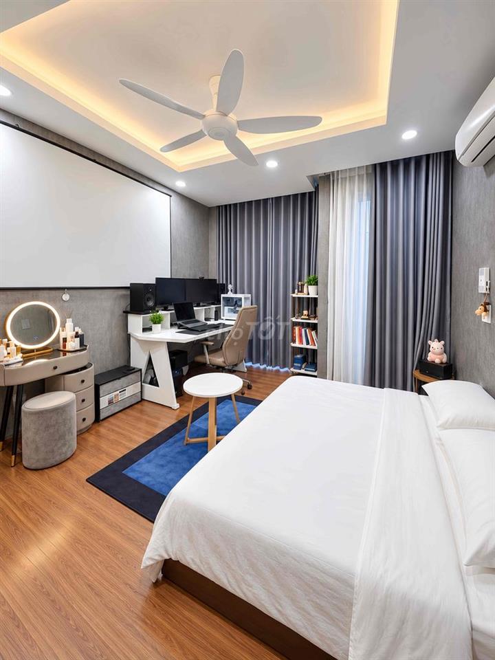 Bán nhà Khu Phan Xích Long PN | 58m2 (4x12m) 5 Tầng 4PN Hẻm ô tô