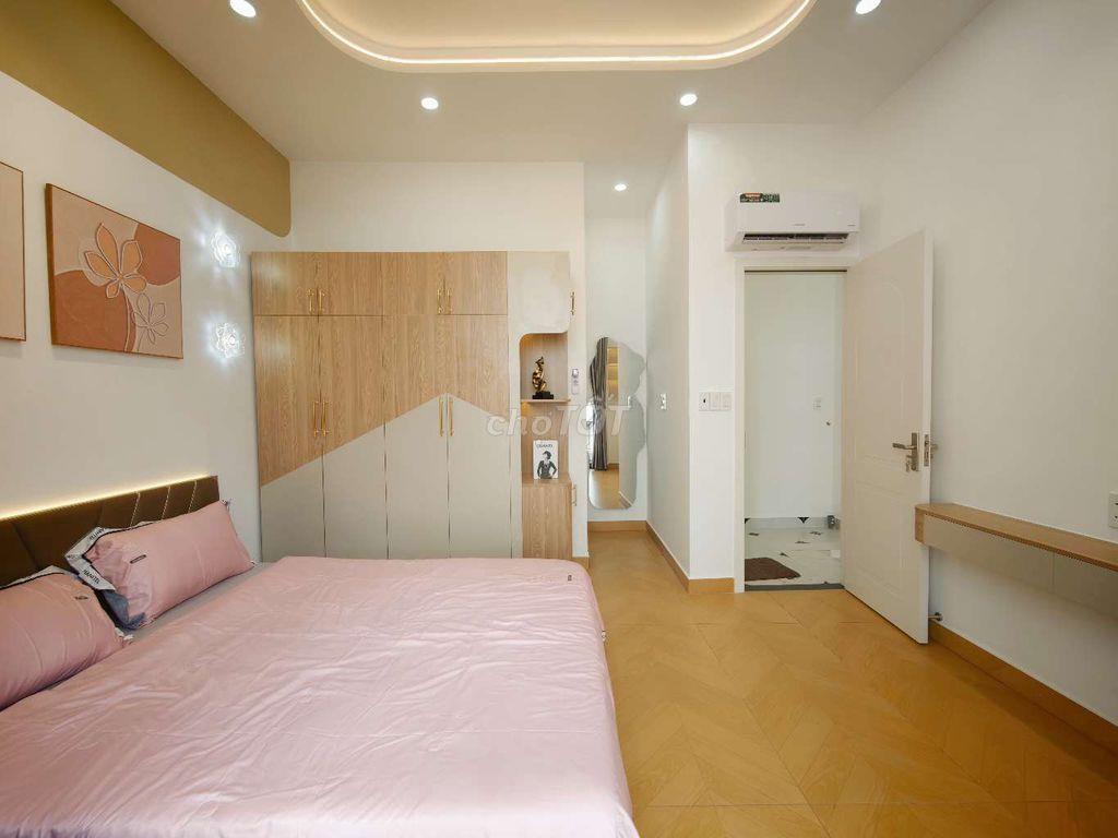 NHỈNH 5.5 ĐỒNG - P.5, BÌNH THẠNH - HXH CÁCH 5 BƯỚC, PN TRỆT CHO MẸ BẦU