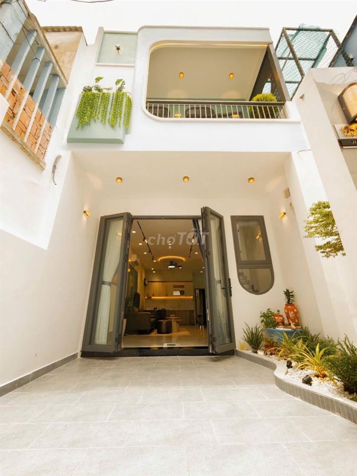 PHAN XÍCH LONG, 66M2, HXT CÁCH 10M, SÂN 15M2, BALCON 2 MẶT, PN TRỆT