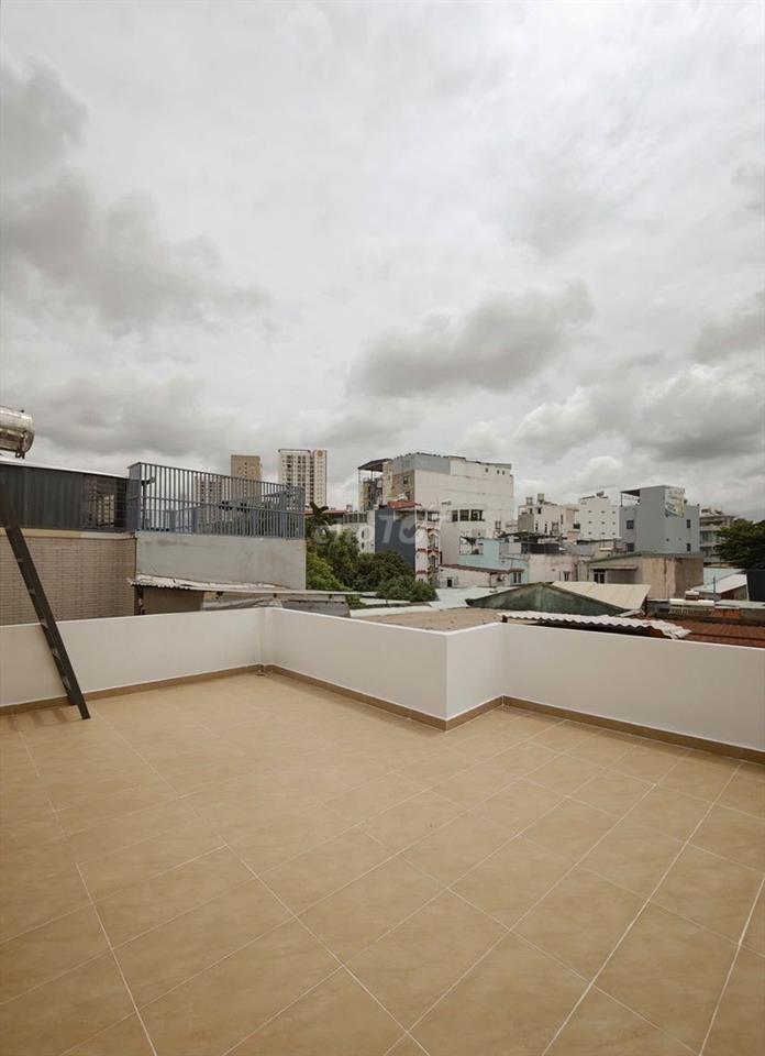 NƠ TRANG LONG, 68M2, NGANG 5M3, 3 TẦNG, HXH CÁCH 1 CĂN, ST ĐỦ ĐÁ BANH