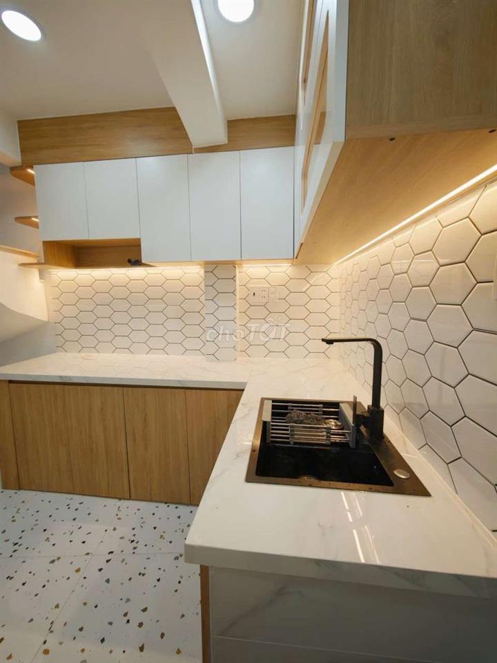 NHÀ ĐẸP THỊ NGHÈ, HẺM 3GAC THÔNG HXH CÁCH 5 BƯỚC, ~30M2 x 3 TẦNG, 3PN