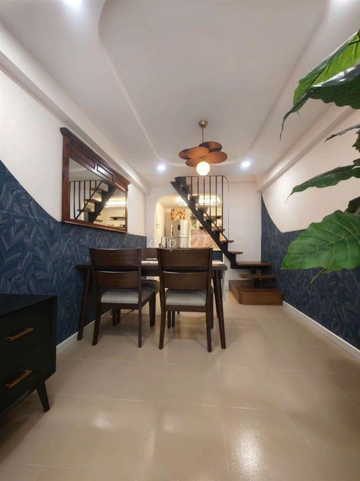 HẺM VIP PHÚ NHUẬN, ~39M2 x 3 TẦNG, SÂN TRƯỚC NHÀ 20 XE MÁY