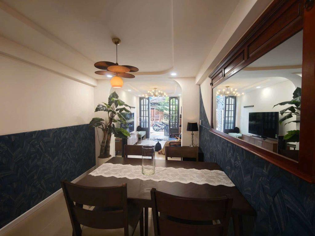 HẺM VIP PHÚ NHUẬN, ~39M2 x 3 TẦNG, SÂN TRƯỚC NHÀ 20 XE MÁY