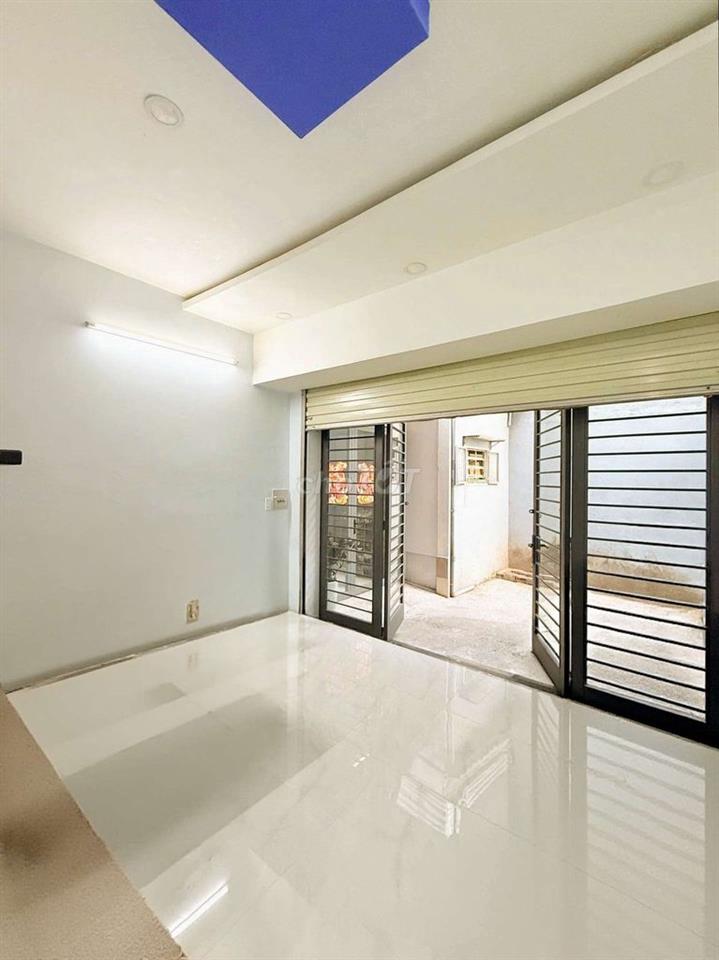 BẠCH ĐẰNG, BÌNH THẠNH, 48M2 X 2 TẦNG, MỞ CỬA LÀ RA HXH, PN TRỆT