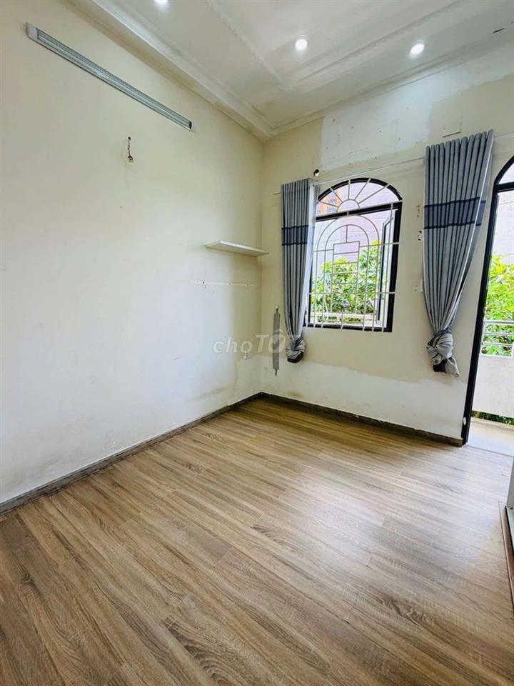 NGUYỄN THƯỢNG HIỀN, HXH, 3 TẦNG, CÁCH MẶT TIỀN 2 CĂN, CHỈ 3.x TỎI