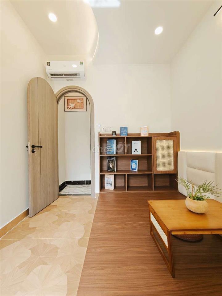 6T HƠN, NGUYỄN KIỆM, ~40M2 x 3T BTCT, HẺM 5M, 4PN, FULL NT CAO CẤP