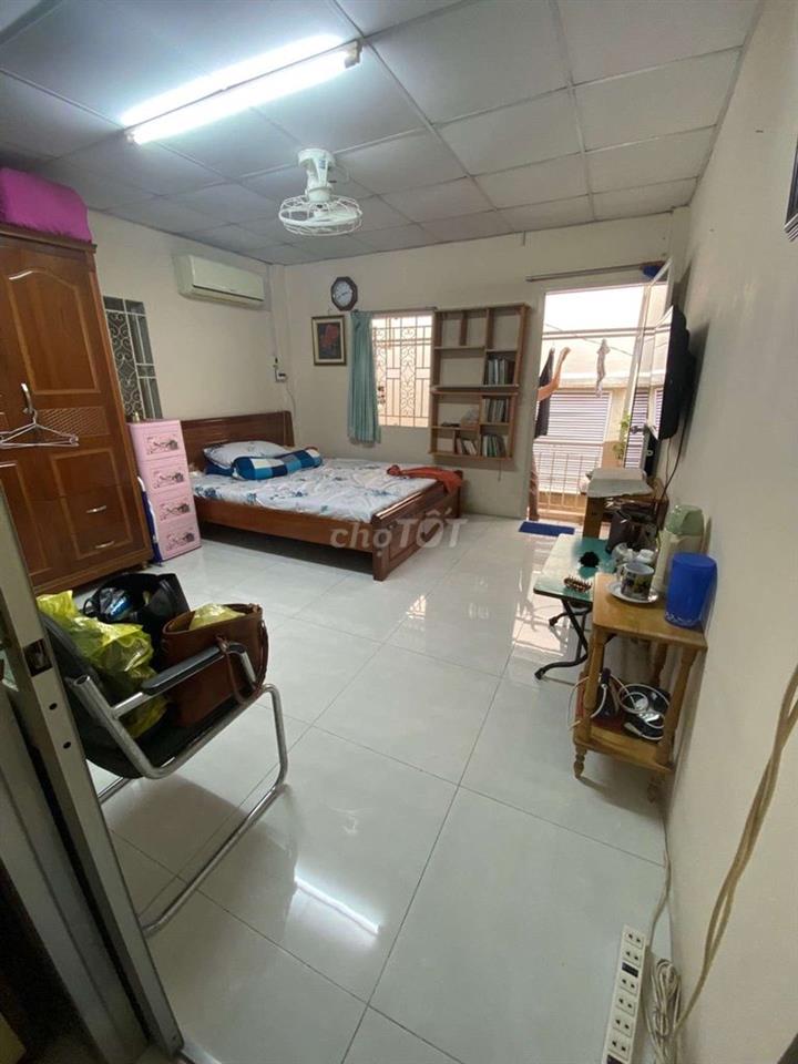HUỲNH VĂN BÁNH, 44M2, CÁCH MT 2 CĂN, 3 TẦNG BTCT, NGANG 3.9M