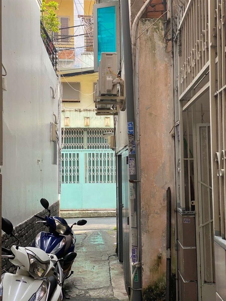 HUỲNH VĂN BÁNH, 44M2, CÁCH MT 2 CĂN, 3 TẦNG BTCT, NGANG 3.9M