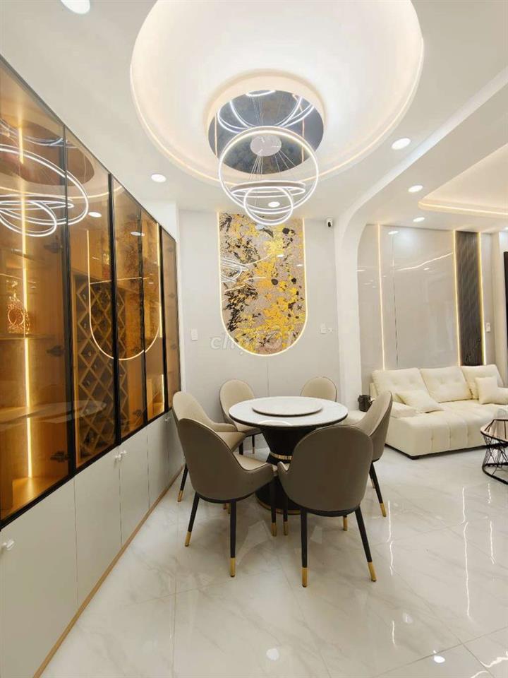 50M2, NGUYỄN T. HIỀN, BÌNH THẠNH, 3T, 3PN, SÂN THƯỢNG SIU TO