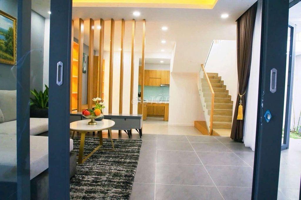 BIỆT THỰ NGUYỄN VĂN ĐẬU, SIU DT 100M2, NGANG 10.5, NỞ HẬU 14M