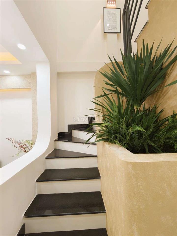 ĐINH BỘ LĨNH, 37M2, HẺM VF3 TỚI CỬA THÔNG TỨ PHÍA, HOÀN CÔNG ĐỦ