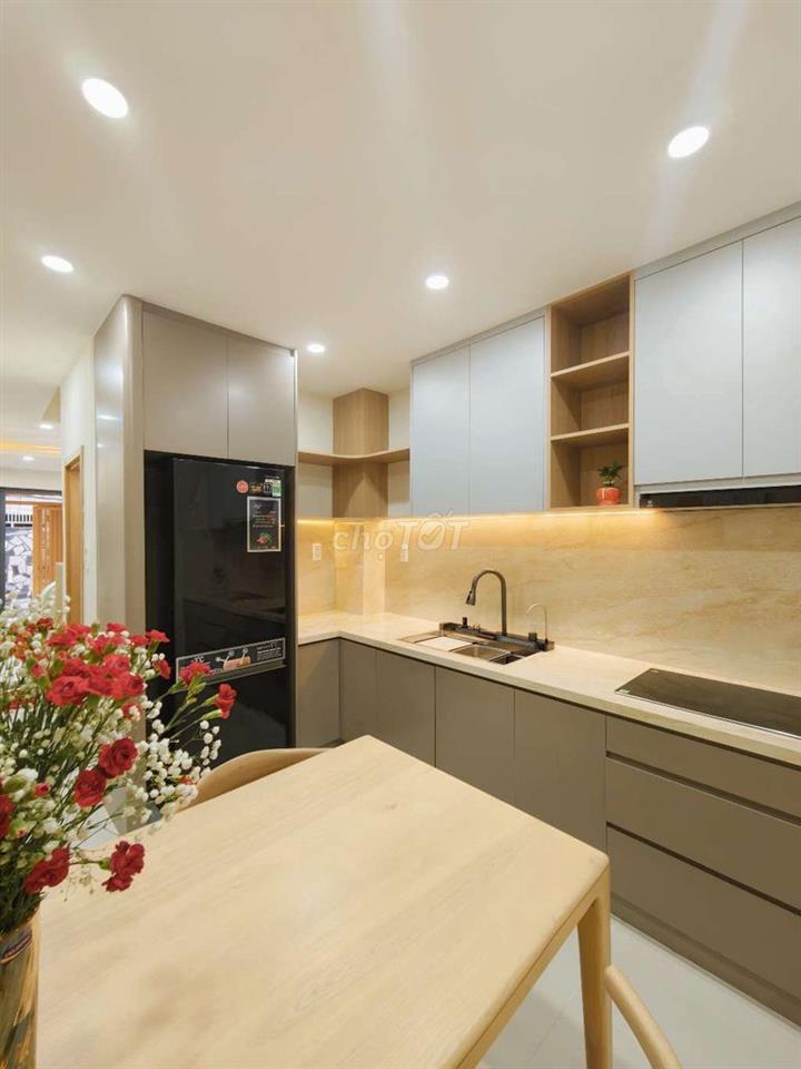 ĐINH BỘ LĨNH, 37M2, HẺM VF3 TỚI CỬA THÔNG TỨ PHÍA, HOÀN CÔNG ĐỦ