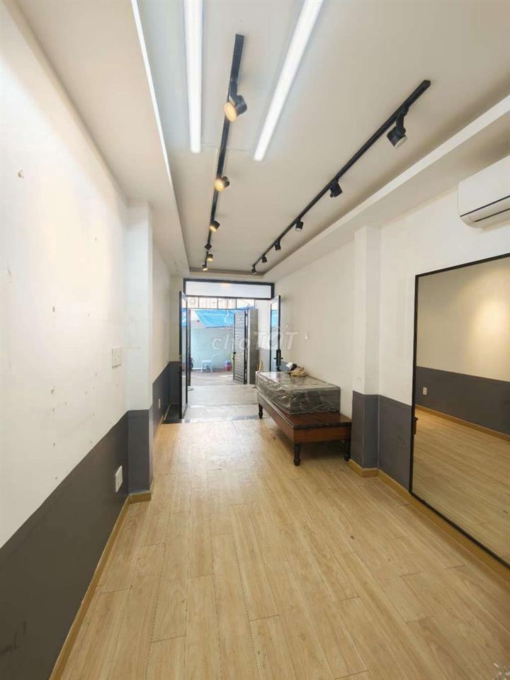 LÊ VĂN DUYỆT, BÌNH THẠNH, 55M2, HẺM XE TẢI, VF3 NGỦ TRONG SÂN