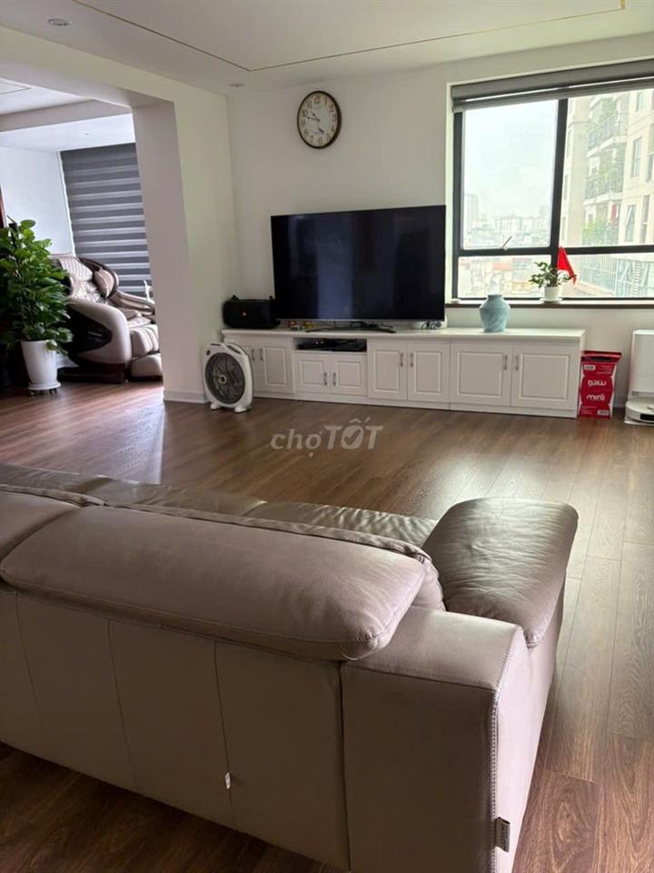 BÁN CĂN HỘ VIP CHUNG CƯ N09B2, CĂN GÓC DT: 170M2, 3PN+ NỘI THẤT