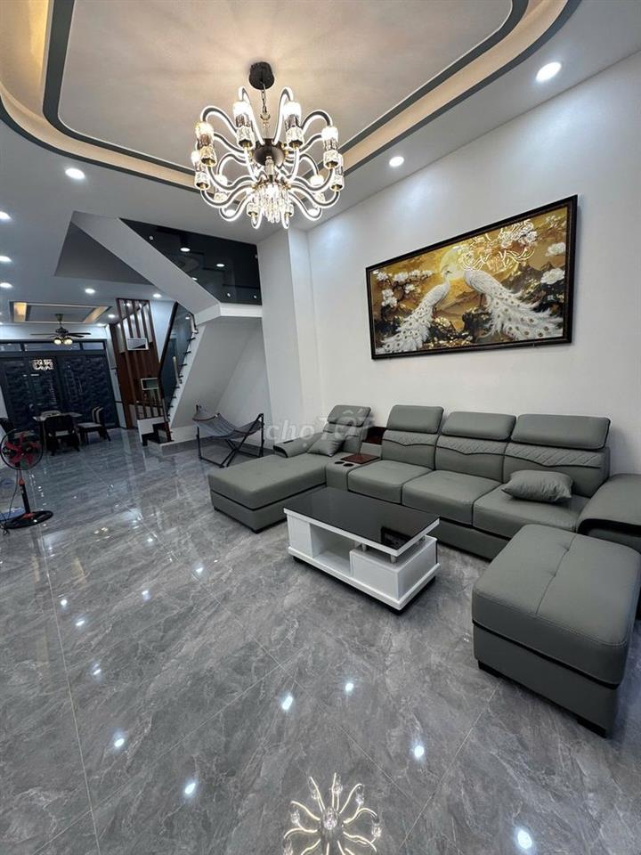 BÁN NHÀ 1 TRỆT 2 LẦU SÂN THƯỢNG MỚI 100%, 80M2, 4PN, NỘI THẤT HẺM 6M