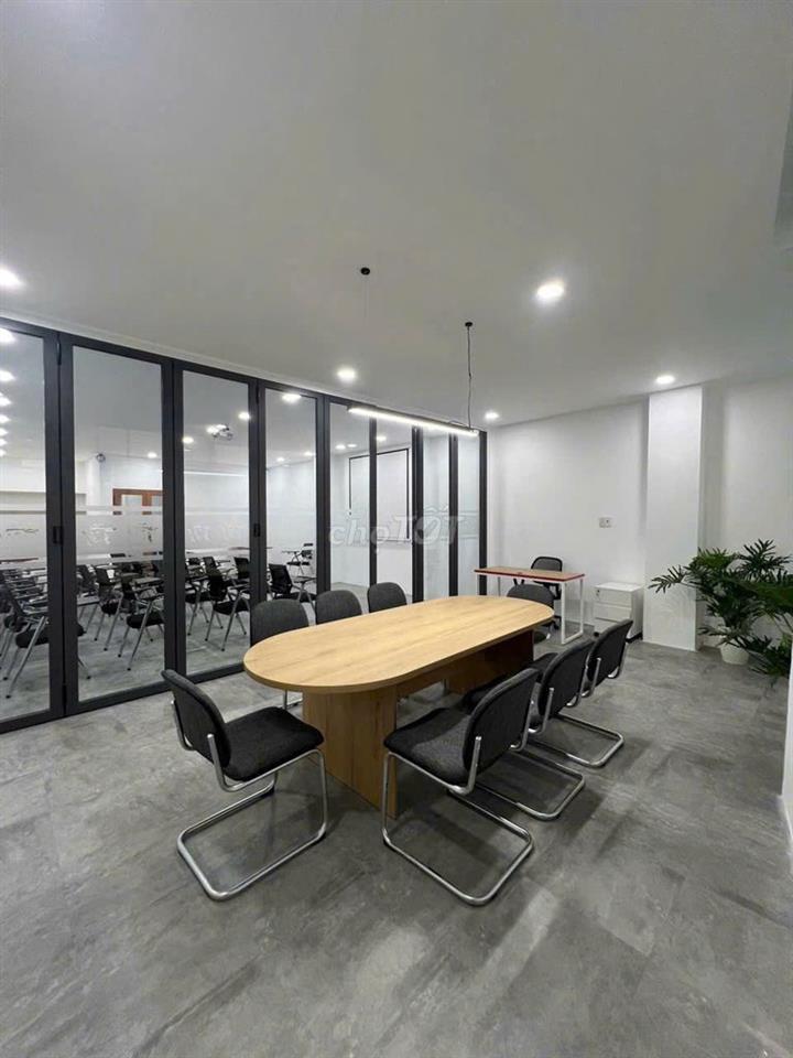 CHO THUÊ TÒA NHÀ KD MẶT TIỀN, 1 TRỆT 3 LẦU, 570M2 TẠI  Q.GÒ VẤP HCM