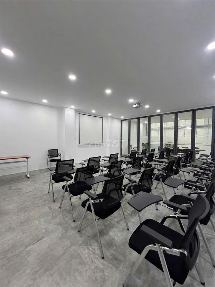 CHO THUÊ TÒA NHÀ KD MẶT TIỀN, 1 TRỆT 3 LẦU, 570M2 TẠI  Q.GÒ VẤP HCM
