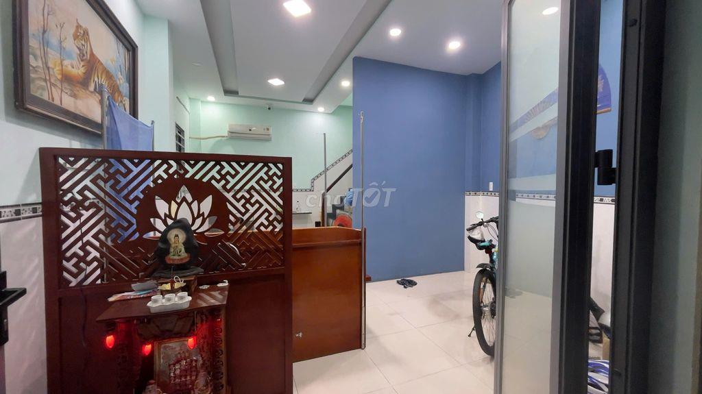 BÁN NHÀ 30M2, 1 TRỆT 2 LẦU  2 PN, SẴN SỔ, P.3, PHÚ NHUẬN