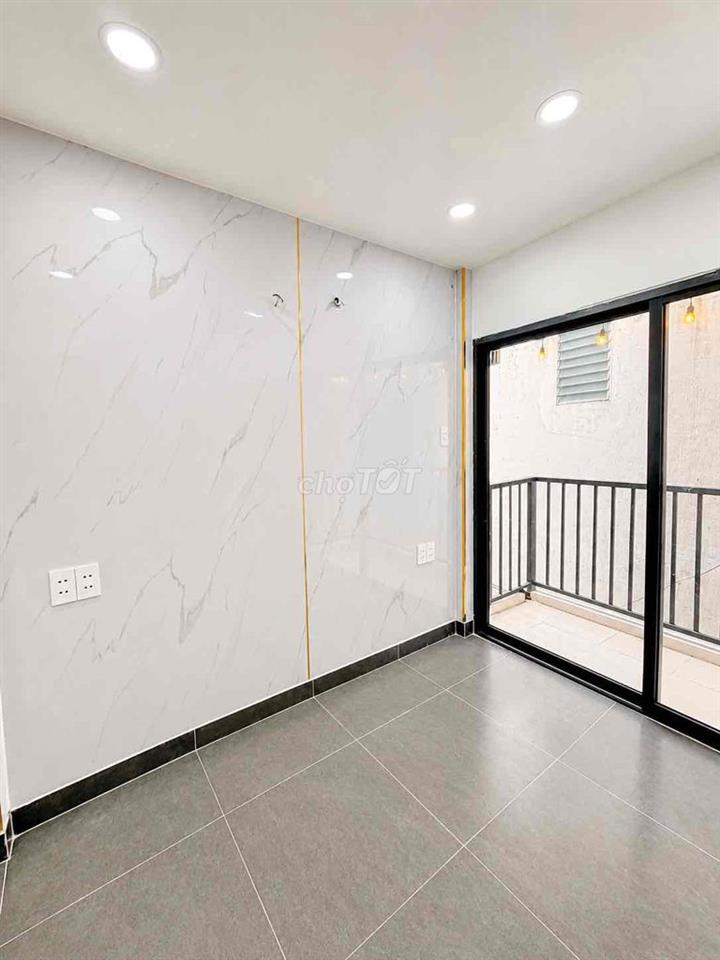 chính chủ nhà đẹp Hàng Xanh gần hẻm xe tải 3 tỷ nhỉnh