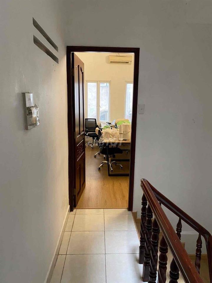 cần bán nhà mặt tiền