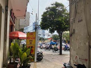 cần bán nhà mặt tiền