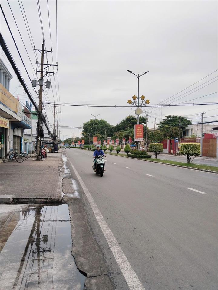 Bán nhà MT đường Trần Hưng Đạo 300m²,ng 7m,Mỹ Thới,Long Xuyên,An Giang