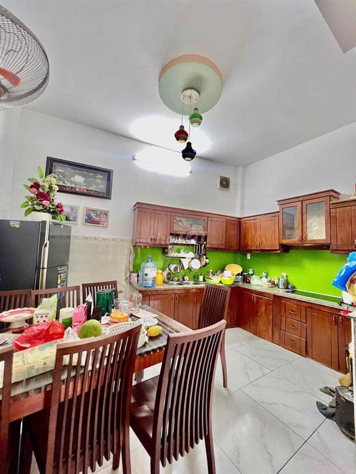 CHỦ GỞI BÁN GẤP NHÀ ĐẸP GIÁ RẺ 6,6 TỶ
