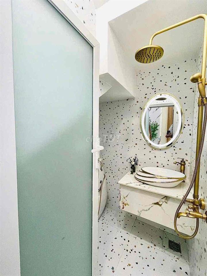 BÁN NHANH SIÊU PHẨM NHÀ ĐẸP CHỈ 8,X TỶ ĐƯỜNG Ô TÔ