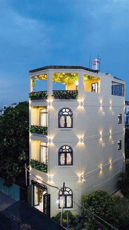 BÁN NHANH SIÊU PHẨM NHÀ ĐẸP CHỈ 8,X TỶ ĐƯỜNG Ô TÔ