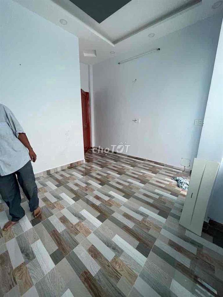 NHÀ ĐẸP 2PN3WC 2 MÁY LẠNH NHÀ MỚI Ô TÔ TẬN NHÀ