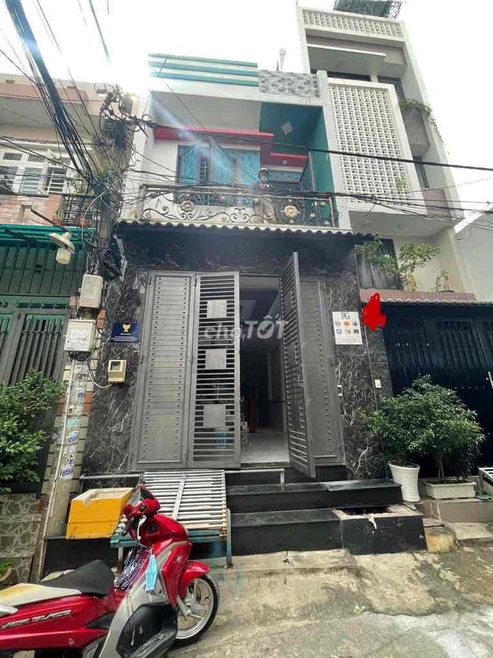 NHÀ ĐẸP 2PN3WC 2 MÁY LẠNH NHÀ MỚI Ô TÔ TẬN NHÀ