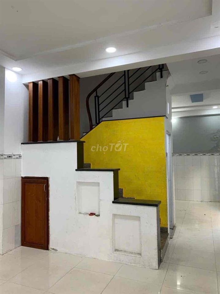 CHO THUÊ NHÀ RỘNG ĐẸP 4x14 2 LẦU HẺM XE HƠI