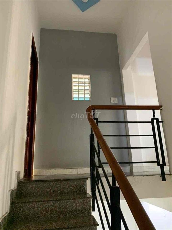 CHO THUÊ NHÀ RỘNG ĐẸP 4x14 2 LẦU HẺM XE HƠI
