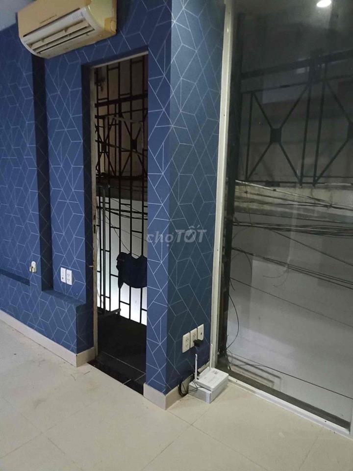 CHỦ GỞI BÁN NHÀ NHỎ VỊ TRÍ THUẬN TIỆN GIÁ RẺ