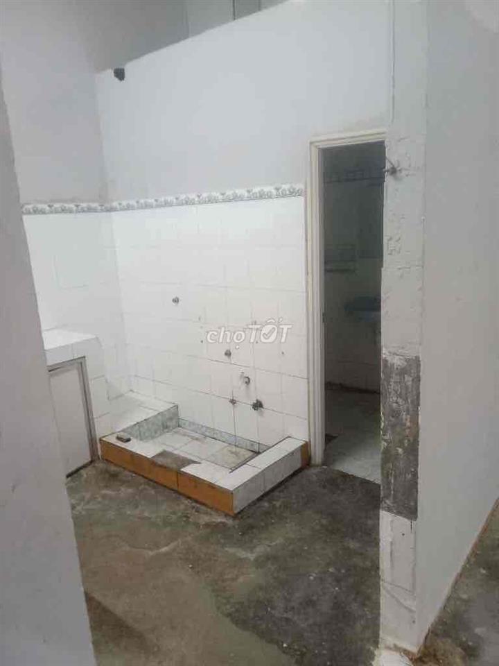 CHO THUÊ NHÀ LÊ Q ĐỊNH NGANG 5 RỘNG TIỆN Ở